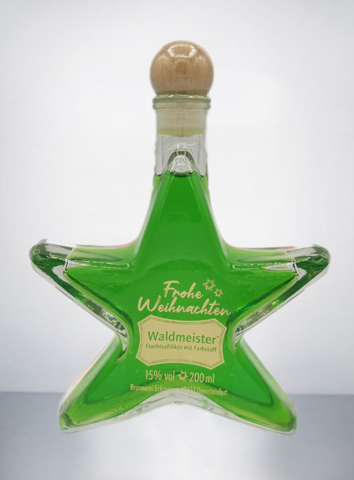 Waldmeister-Likör in der Weihnachts-Sternflasche